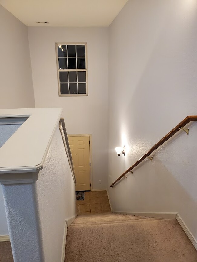 Building Photo - 4102 SW Chapelstone Ave