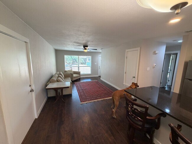 Building Photo - 5808 Cherry Park
