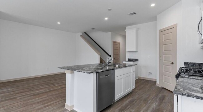 Building Photo - 1039 Great Barracuda Ln