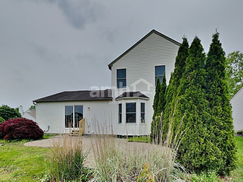 Building Photo - 100 Winesap St