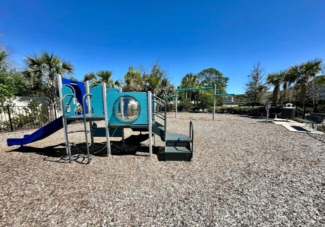 Building Photo - 3 BR/  2.5 BA  Townhome - ANNIES WALK