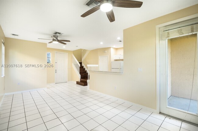 Building Photo - 6051 SW 19th St