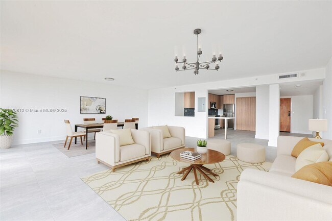 Building Photo - 9300 Bay Harbor Terrace