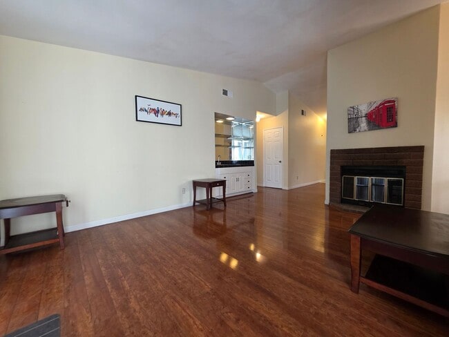 Building Photo - Rowland Heights Partially Furnished Home