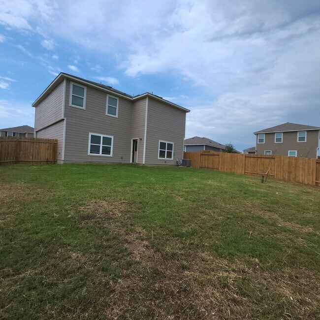 Building Photo - Move-In Special! SAVANNAH PLACE 4 bedroom In Converse, TX