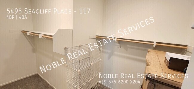 Building Photo - 5495 Seacliff Pl