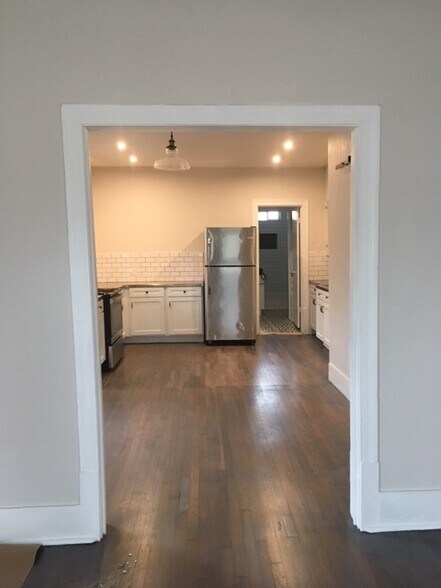 Brand new cabinets and lighting - 1131 W Lynwood Ave
