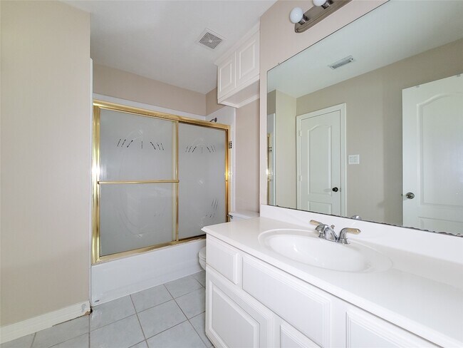 Building Photo - 914 Ivory Ridge Ln