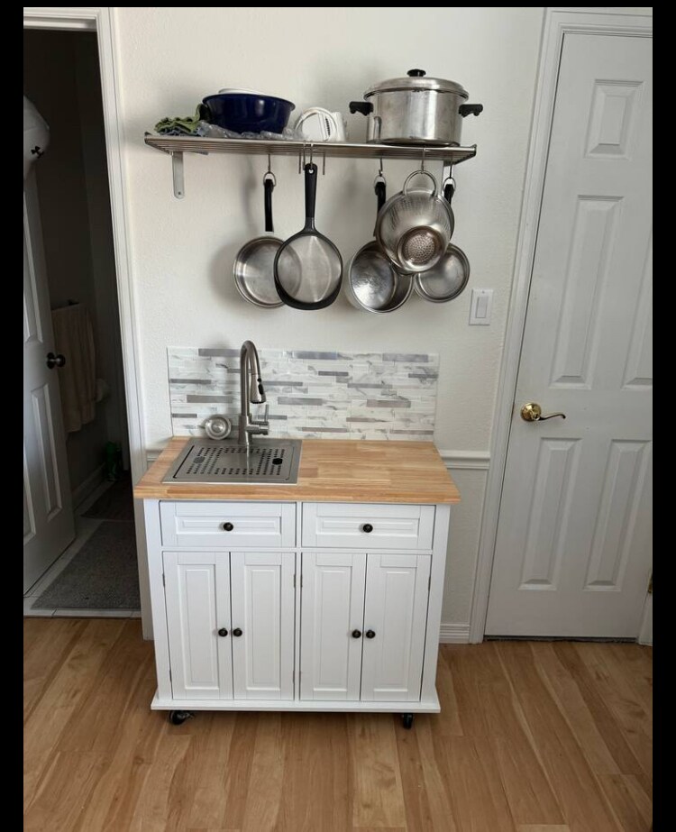 Building Photo - 2713 Northcrest Dr