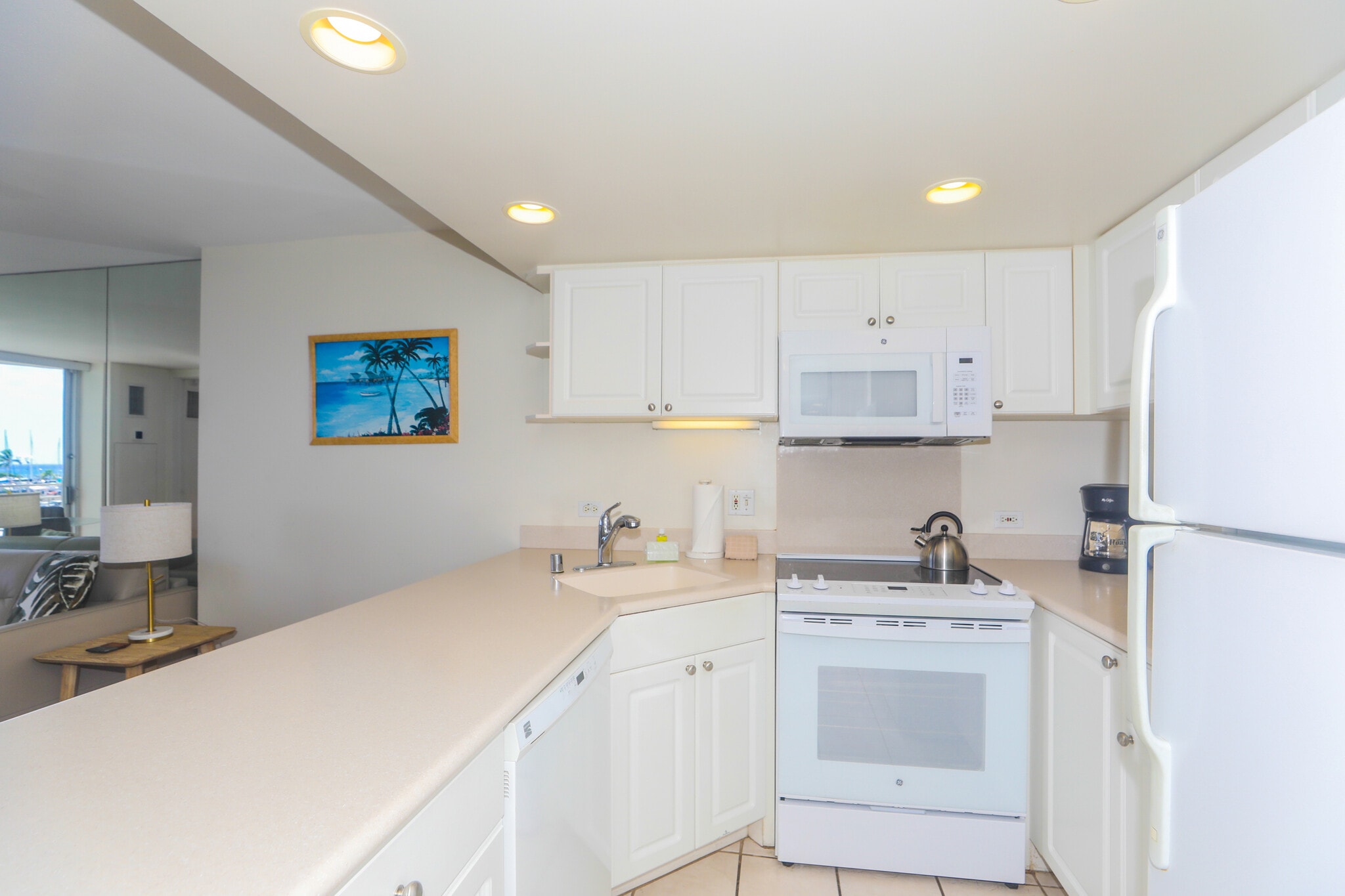 Building Photo - 1765 Ala Moana Blvd