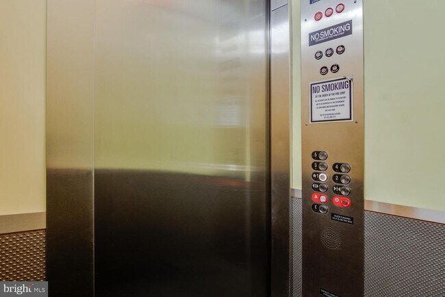 Building Photo - 2010 Kalorama Rd NW