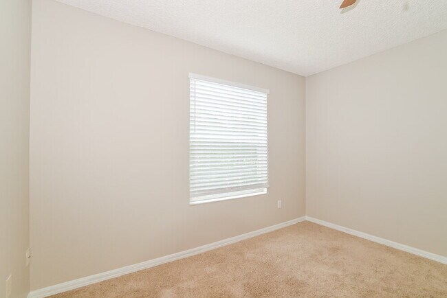 Building Photo - 882 Grand Sayan Loop