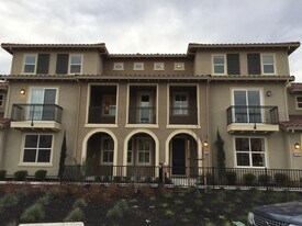 Building Photo - 3260 Giovanni Way