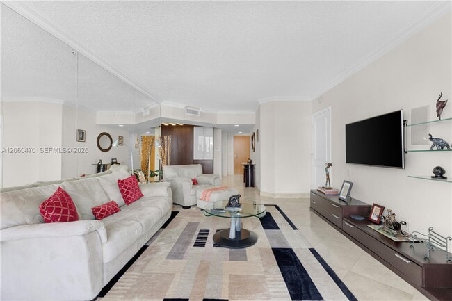 Building Photo - 21055 Yacht Club Dr