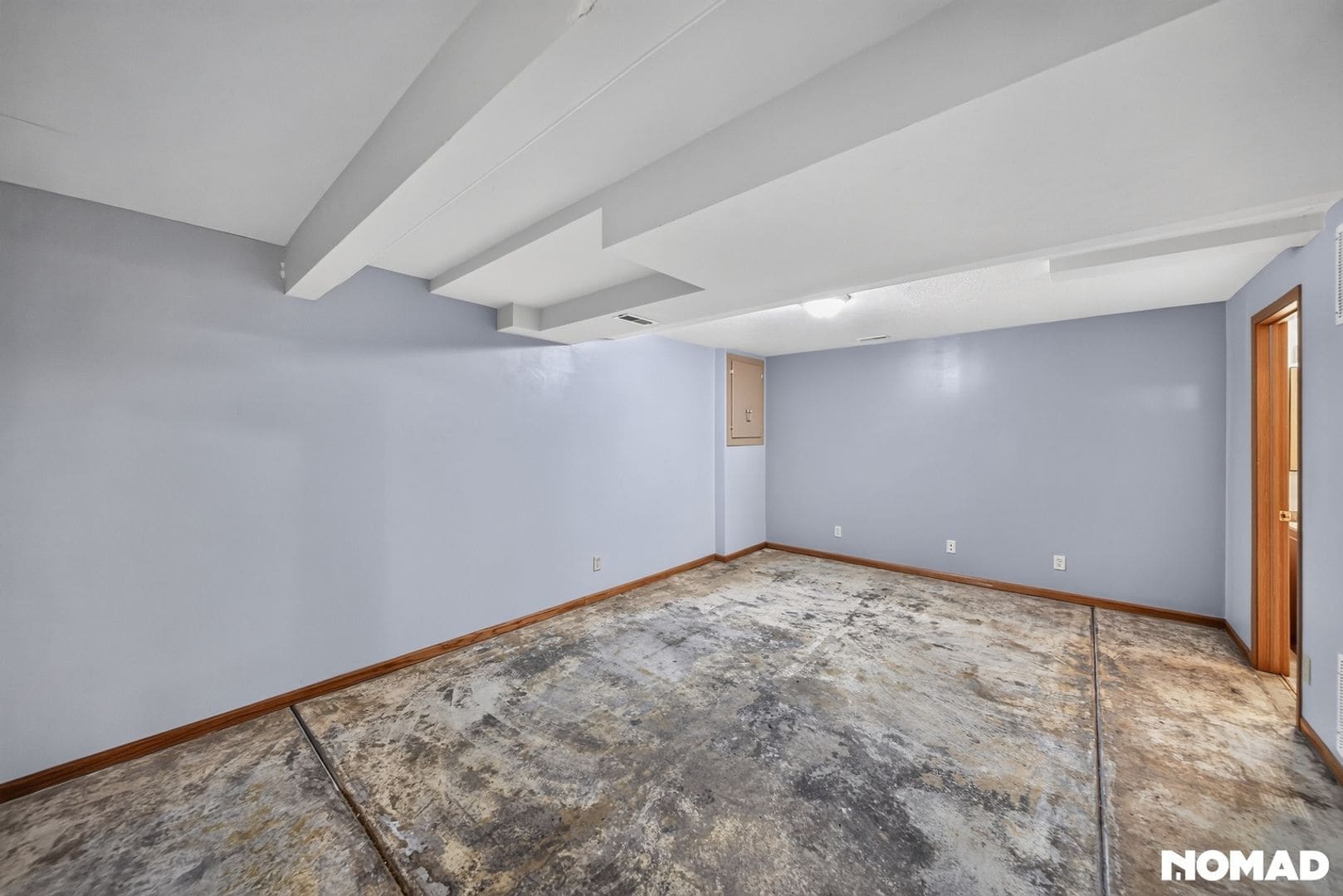 Building Photo - 908 Newport Blvd