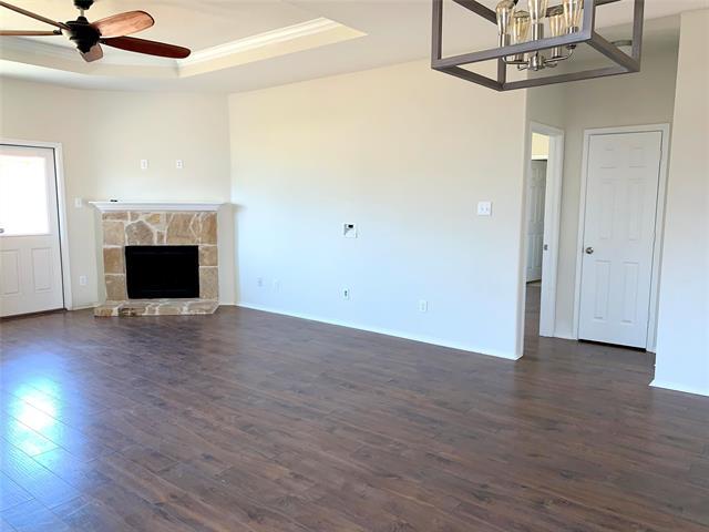 Building Photo - 201 Tiffany Dr