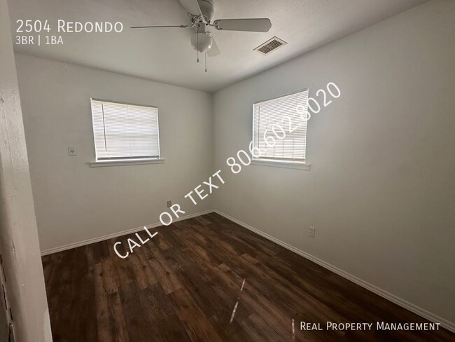 Building Photo - 2504 Redondo-
