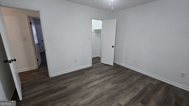 Building Photo - 4610 Hamlet Walk SE