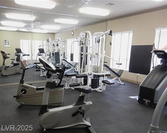 Building Photo - 1150 N Buffalo Dr