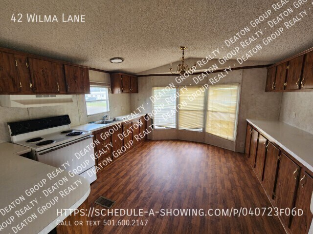 Building Photo - 42 Wilma Ln