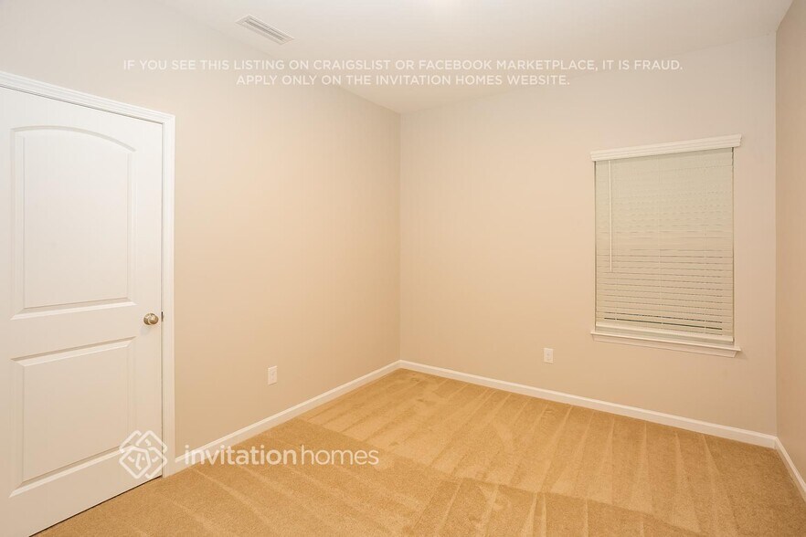 Building Photo - 4902 Staffordshire Ln