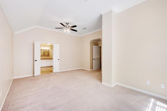 Building Photo - 30103 Wingfoot Cove