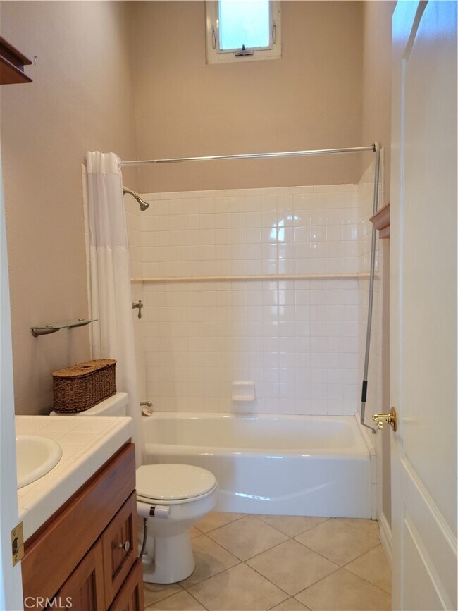 Building Photo - 21171 Lochlea Ln
