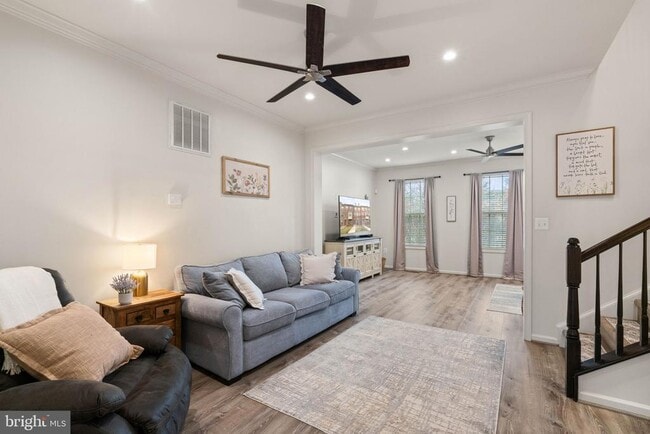 Building Photo - 15981 Marsh Pl