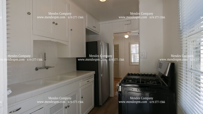 Building Photo - 2422 San Diego Ave