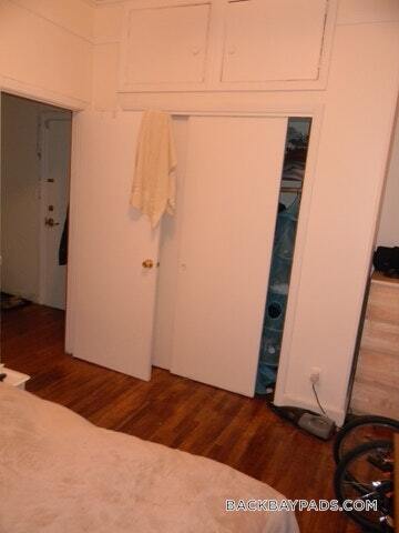 Building Photo - 384 Commonwealth Ave