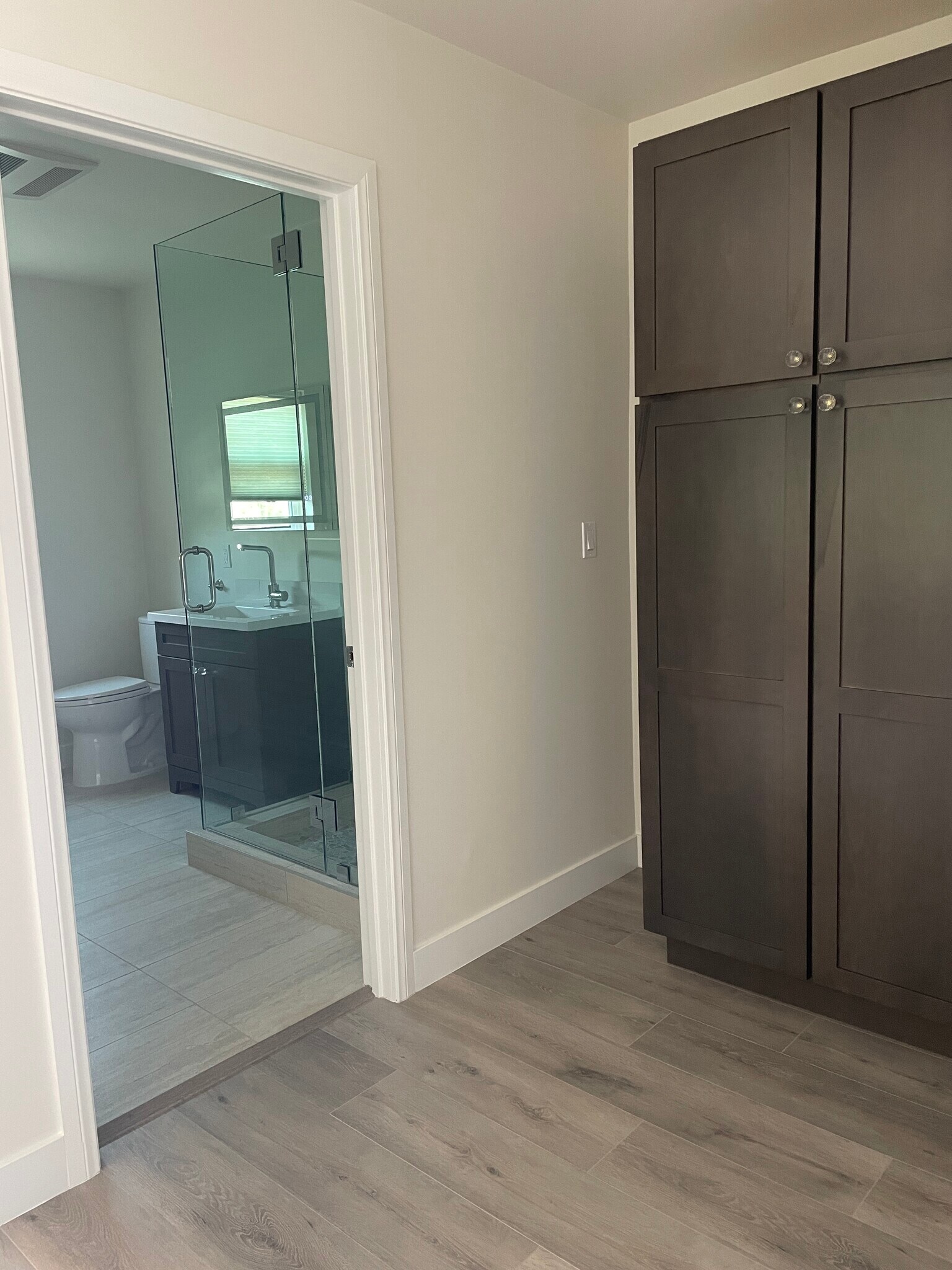 Building Photo - 5904 Sunny Vista Ave