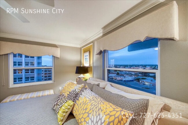 Building Photo - 17400 Gulf Blvd