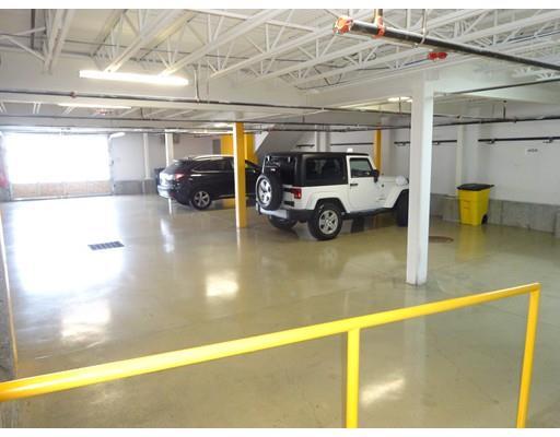 Building Photo - 380 W Broadway