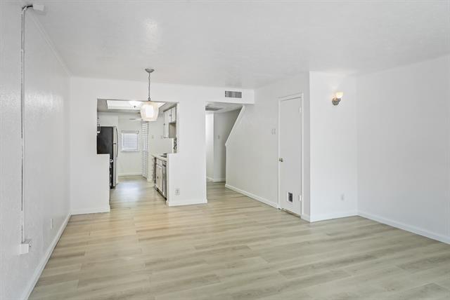 Building Photo - 4557 N O'Connor Rd