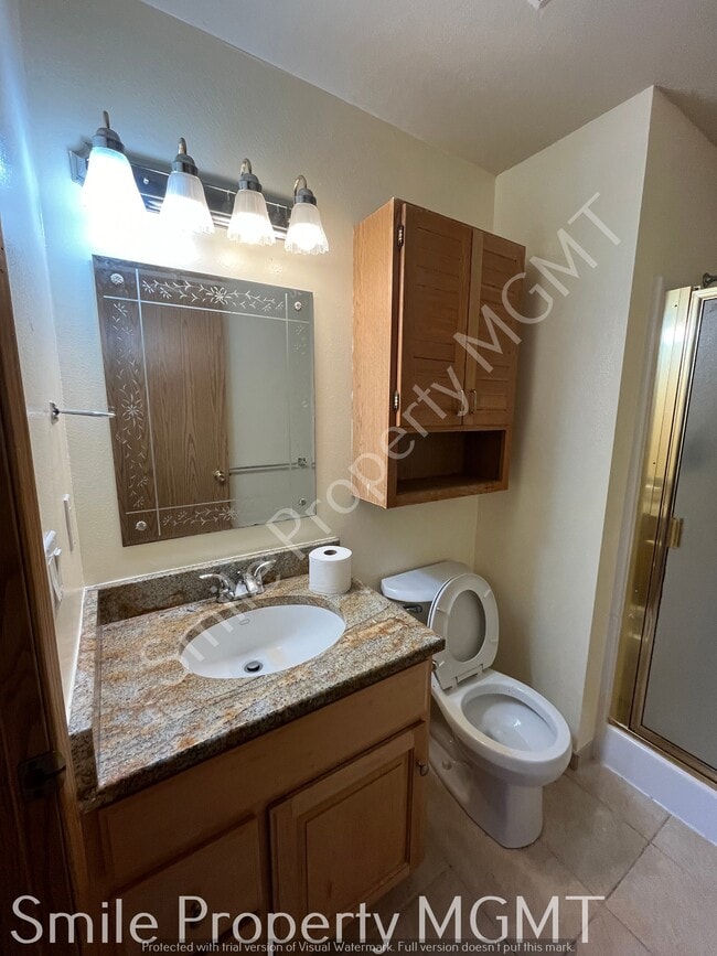 Building Photo - 215 SE 91st Ave