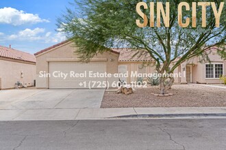 Building Photo - "Charming 2-Bed Oasis with 2 Full Baths in Henderson – Your Perfect 1127 Sq Ft Retreat!"