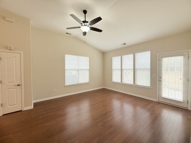 Building Photo - 7850 Cape Charles Dr