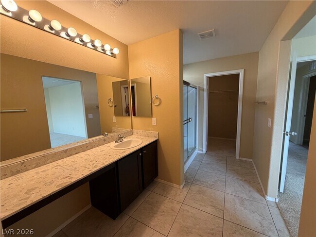 Building Photo - 10629 Axis Mountain Ct
