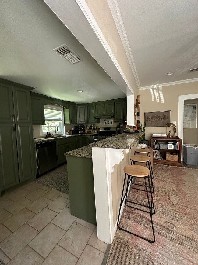 Building Photo - 849 N Third St