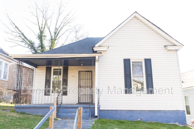 Building Photo - 2612 E 19th St