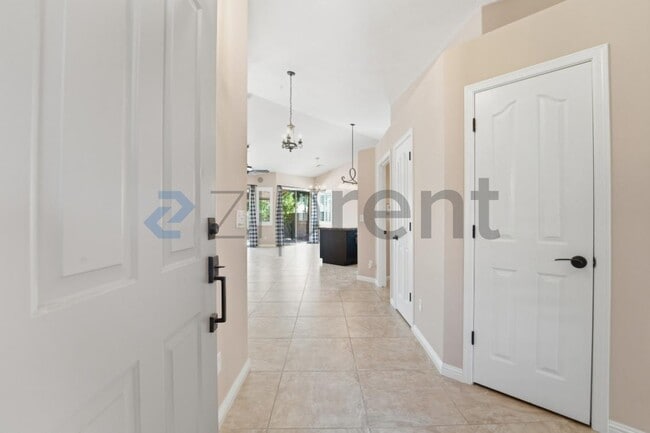 Building Photo - 10457 E Star of the Desert Dr