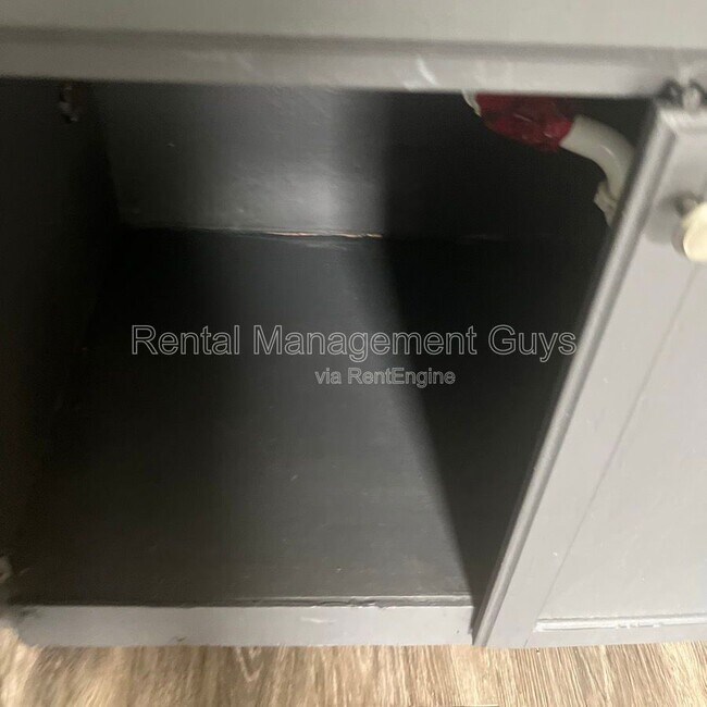 Building Photo - 1015 N Humboldt Ave