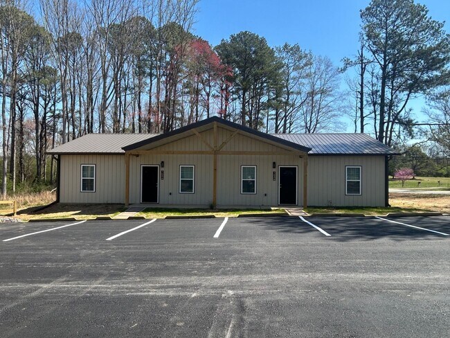 Building Photo - 174 Mat Morrow Rd