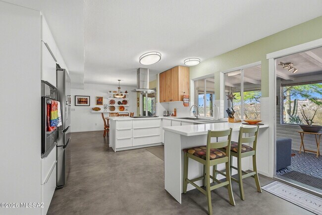 Building Photo - 6745 N Quartzite Canyon Pl