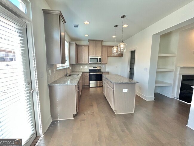 Building Photo - 5316 Radford Loop