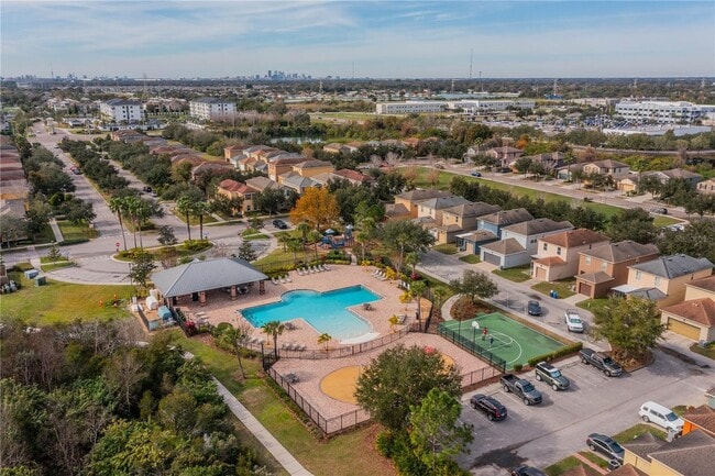 Pool/community area - 4635 Chatterton Way