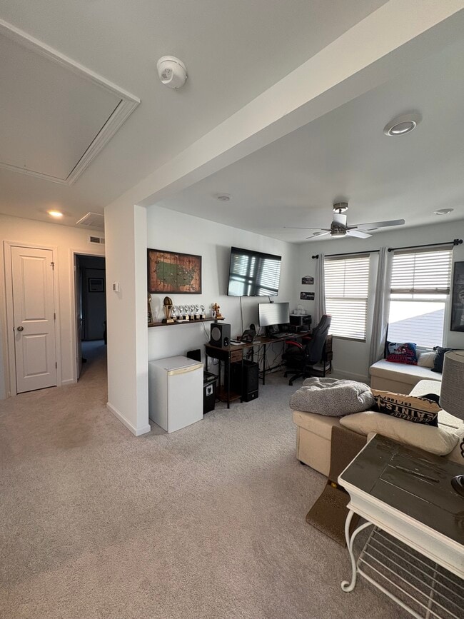 Building Photo - 154 N Finley Lndg Pkwy