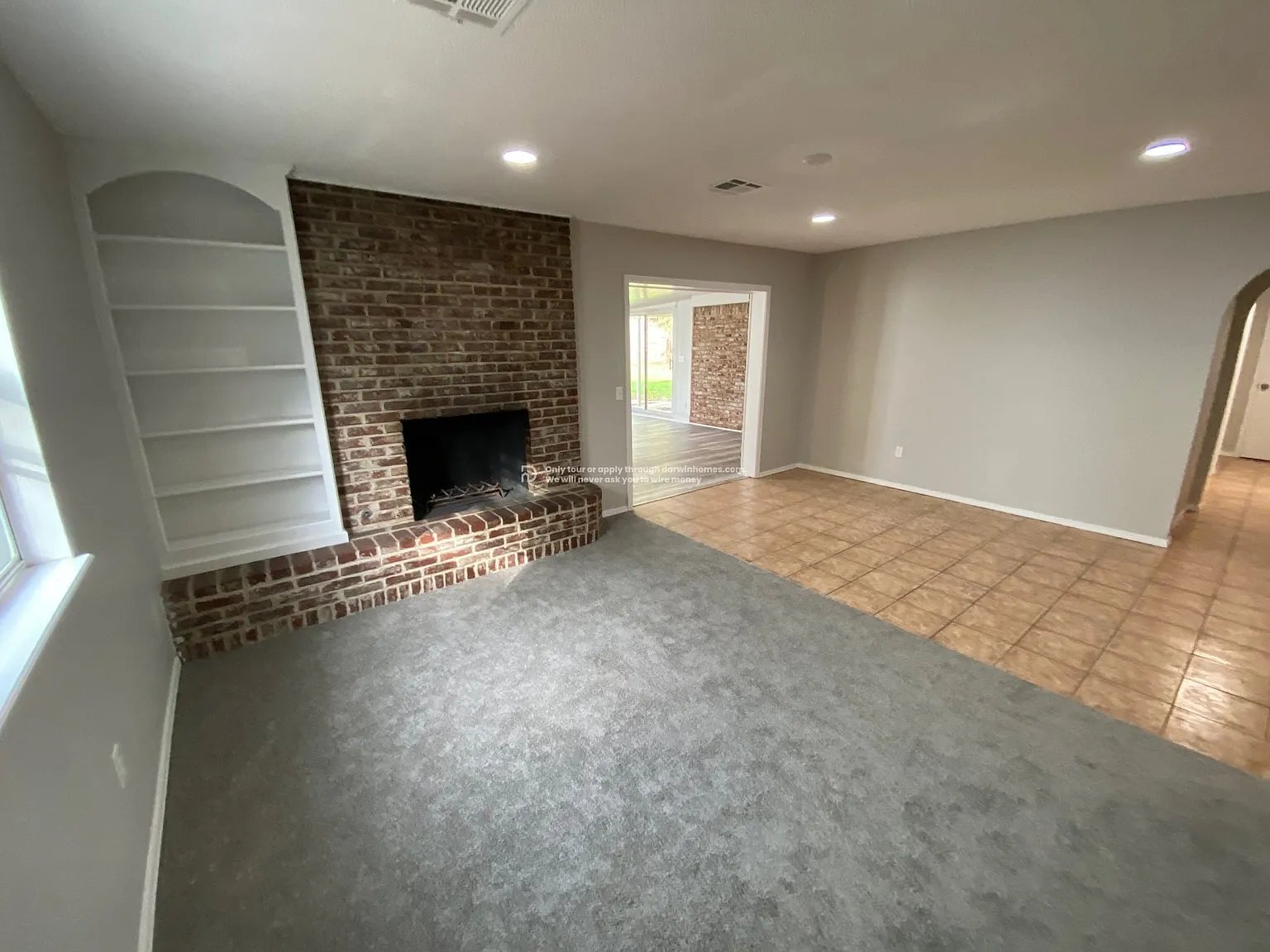 Building Photo - 8133 NW 26th St