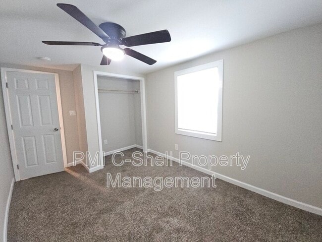 Building Photo - 3258 Peagler Plaza Rd