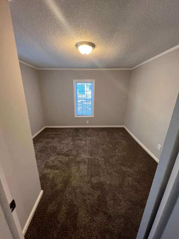 Building Photo - 614 W Queen St